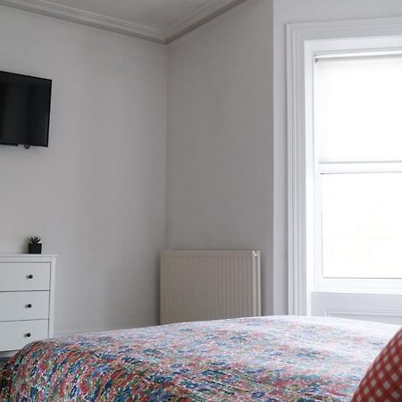 Gorgeous 3 Bedroom Victorian Townhouse Lisburn Exterior photo