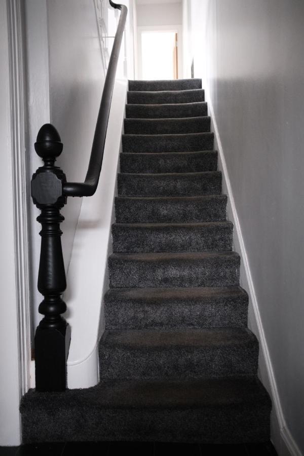 Gorgeous 3 Bedroom Victorian Townhouse Lisburn Exterior photo